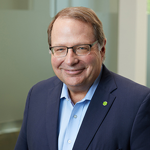 Stephen D Steinour