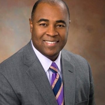 Robert L Dixon Jr
