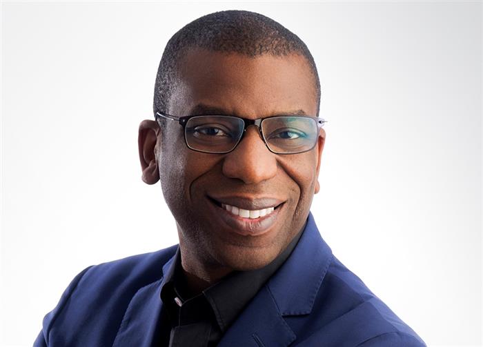 David J Benjamin