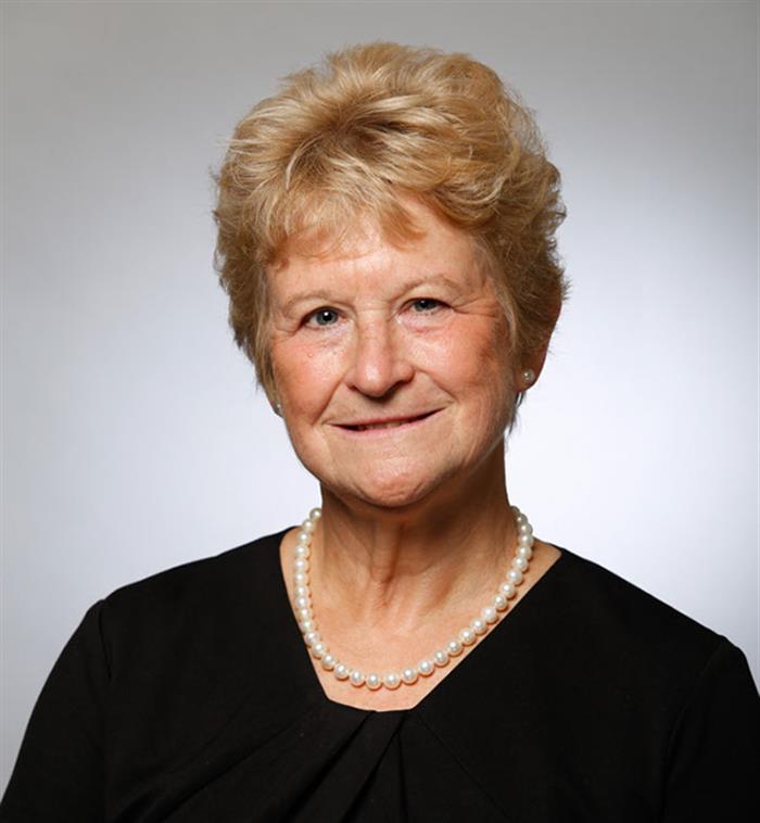 Julie L Stackhouse