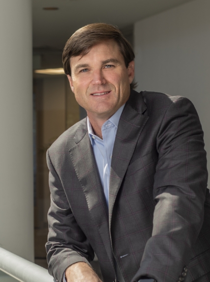 Robert E. Hull