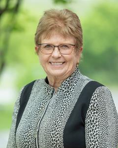 Nancy J Hutson