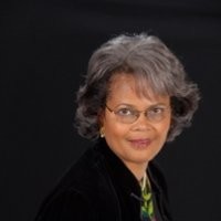 Paula H Cholmondeley