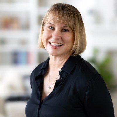 Jennifer M Kirk
