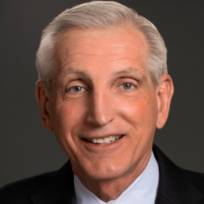 Robert J Henkel