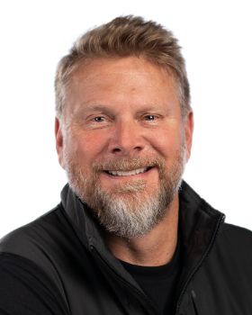 Daryn G Smith