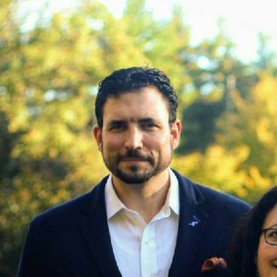 Stephen L Silvestro