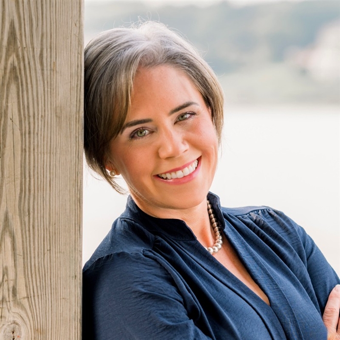 Anita M Sands