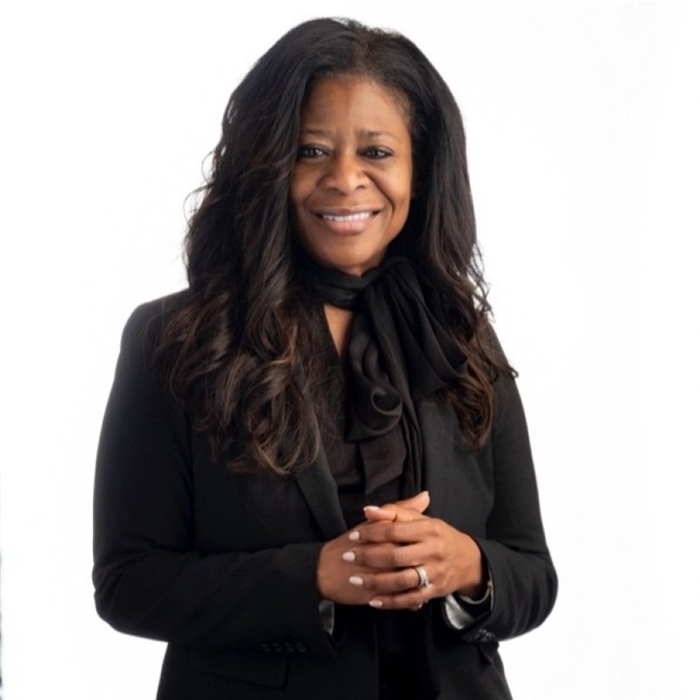 Michaune D Tillman