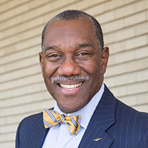 Earl L Shipp