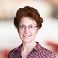 Phyllis R Yale
