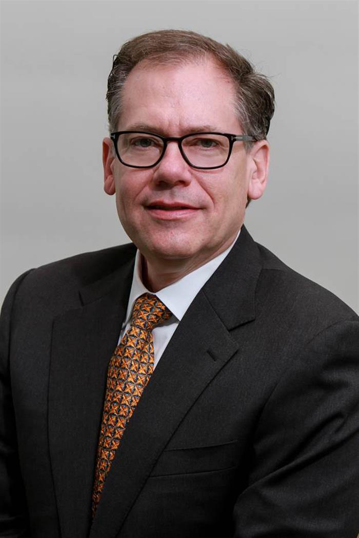 John W Schlosser