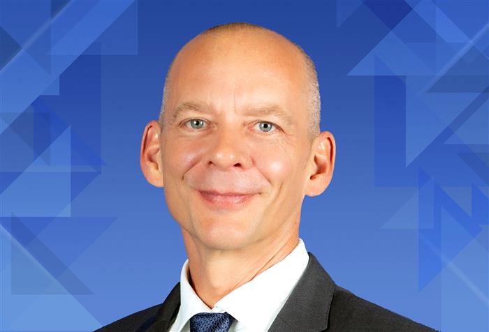 Kevin K Engel