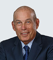 Paul E Shapiro