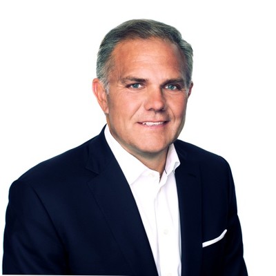 Randall J Weisenburger