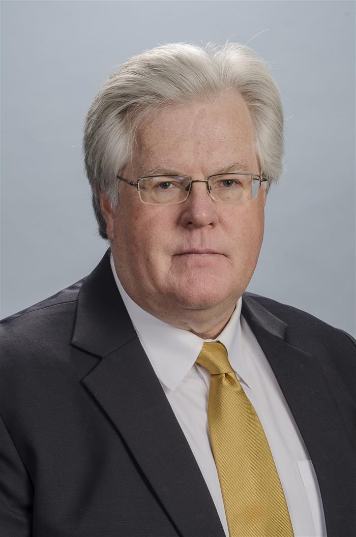 Alan W Dunton