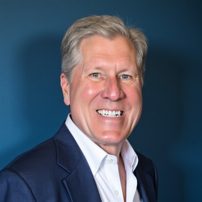 Daniel J Hennessy