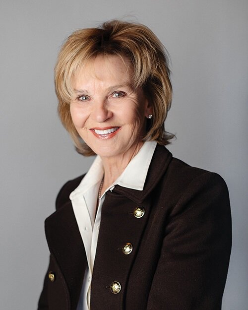 Anne L Mariucci