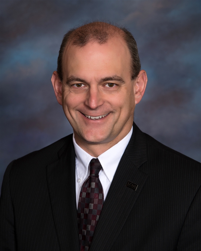 Eric J Meilstrup