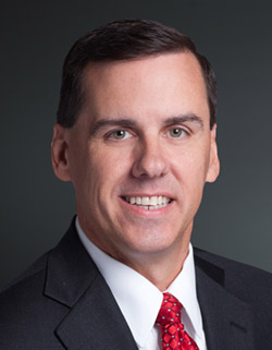 Robert W Hau