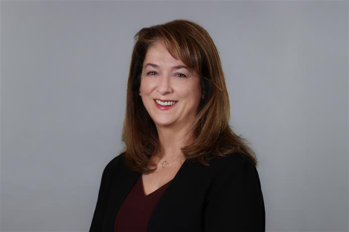 Lori J Braender