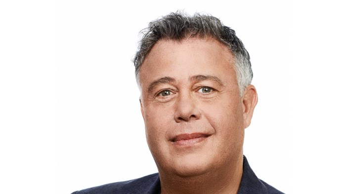 Dion J Weisler