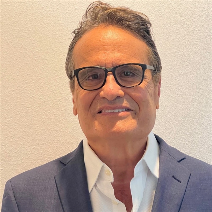 Jeffrey G Korn