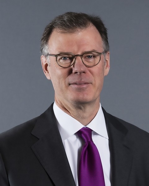 Timothy S Nicholls