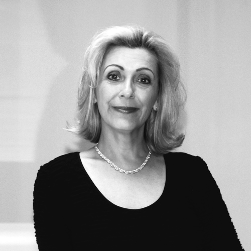 Nima Kelly