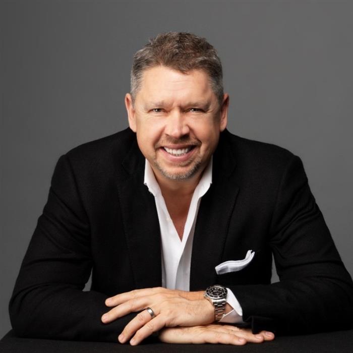 John E Koryl
