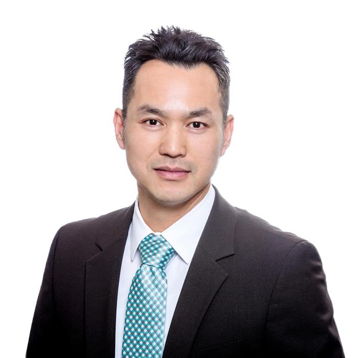 Michael B Luu