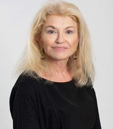 Ellen T Ruff