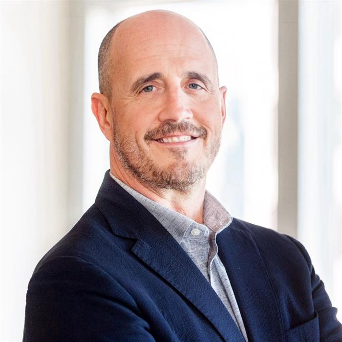 Daniel R Freidman