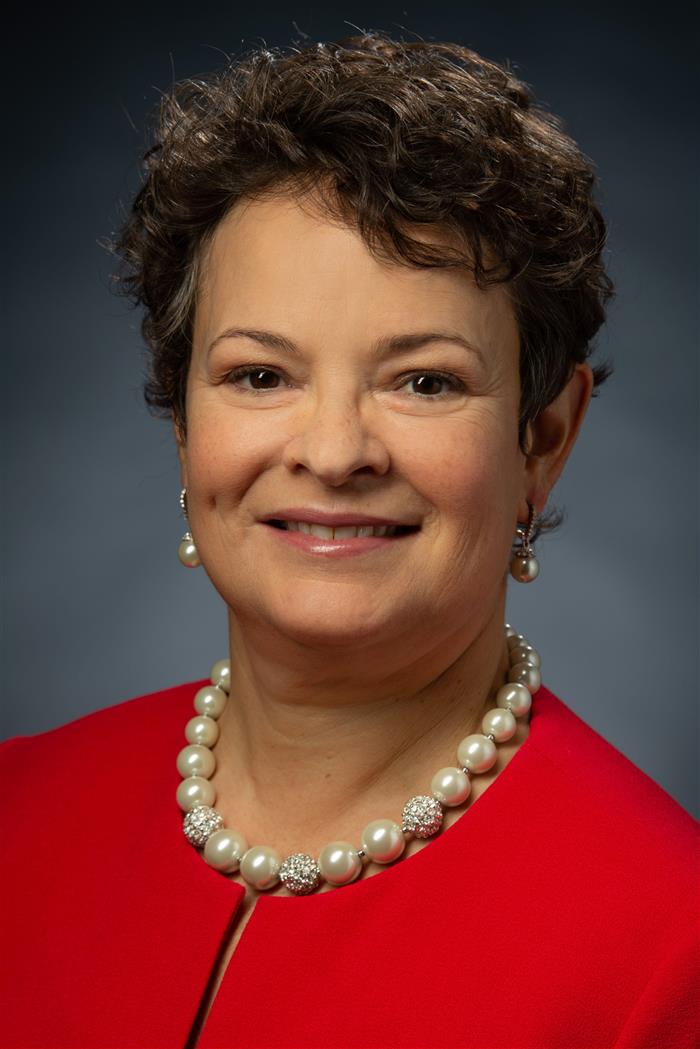 Jennifer R Boykin