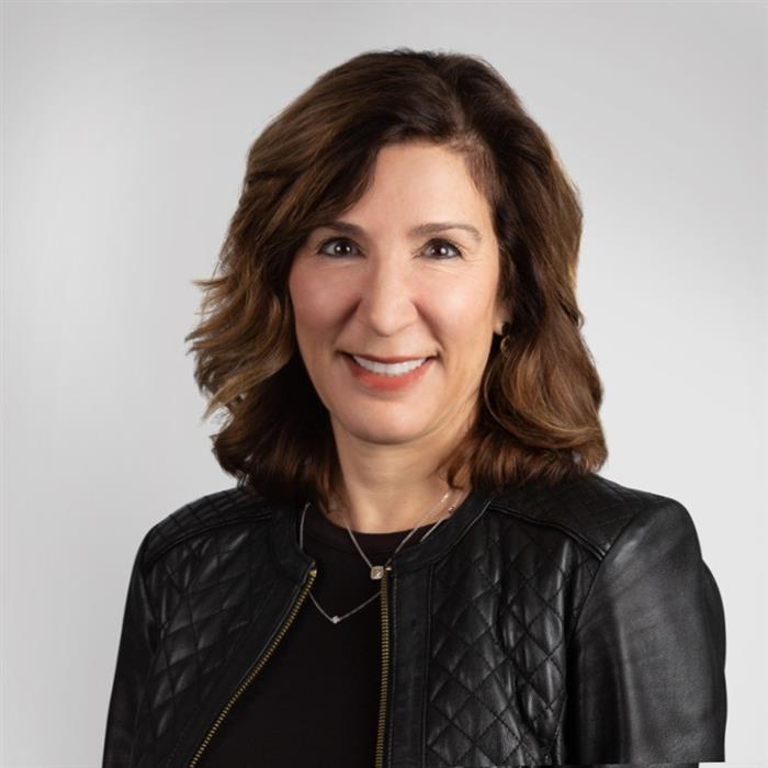 Lisa M Campbell