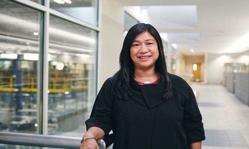 Tina M Chang