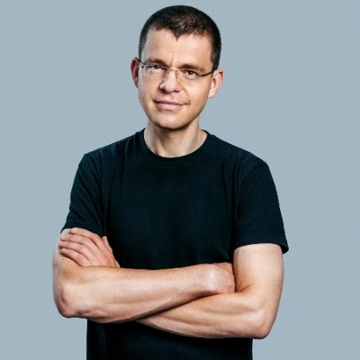 Max R Levchin